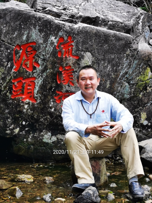 杨财神的第一张照片--惠东闪婚服务中心